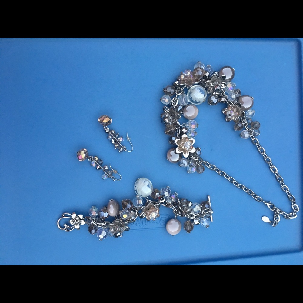 Necklace, Bracelet and Earrings
